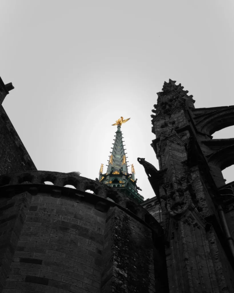 Au pied de l&rsquo;abbaye
